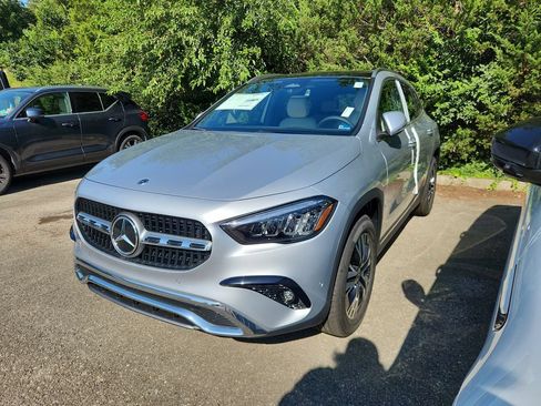 New 2026 Mercedes-Benz GLA 250 4MATIC image 3