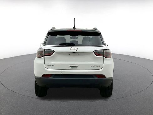 Used 2025 Jeep Compass Limited AWD/4WD image 8