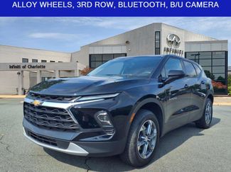 Used 2023 Chevrolet Blazer LT image 1