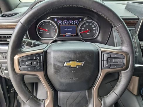Used 2021 Chevrolet Tahoe High Country w/ Premium Package AWD/4WD image 34