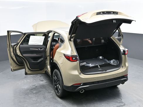 Used 2025 MAZDA CX-5 Carbon Edition image 15