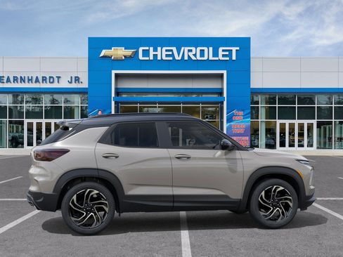 New 2026 Chevrolet TrailBlazer RS w/ Convenience Package FWD image 7