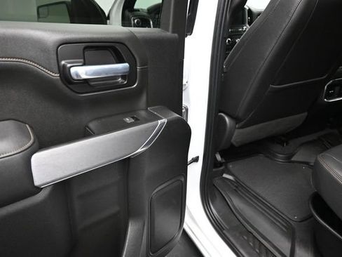 Used 2021 GMC Sierra 1500 AT4 w/ AT4 Preferred Package AWD/4WD image 18