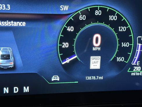 Used 2024 Ford Mustang GT Premium RWD image 16