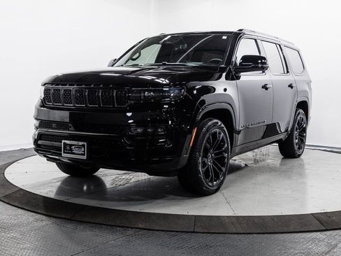 Used 2023 Jeep Grand Wagoneer Series II w/ Quick Order Packagew 28T image 3