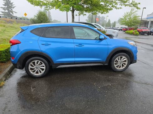 Used 2016 Hyundai Tucson SE w/ Option Group 02 AWD/4WD image 5