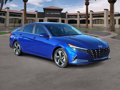 Certified 2023 Hyundai Elantra Limited image 2