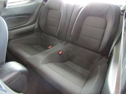 Used 2015 Ford Mustang Coupe w/ Equipment Group 051A RWD image 9