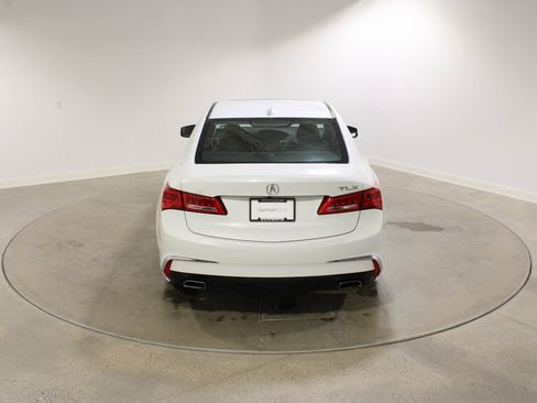 Used 2018 Acura TLX V6 w/ Technology Package image 5
