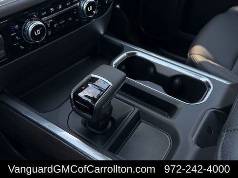 New 2026 GMC Sierra 1500 SLT AWD/4WD image 15
