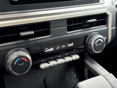 Used 2024 Toyota Tacoma SR5 AWD/4WD image 25