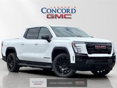 New 2026 GMC Sierra EV Elevation w/ LPO, Elevation Dark Package