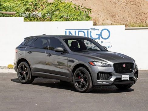 Used 2017 Jaguar F-PACE S AWD/4WD image 4