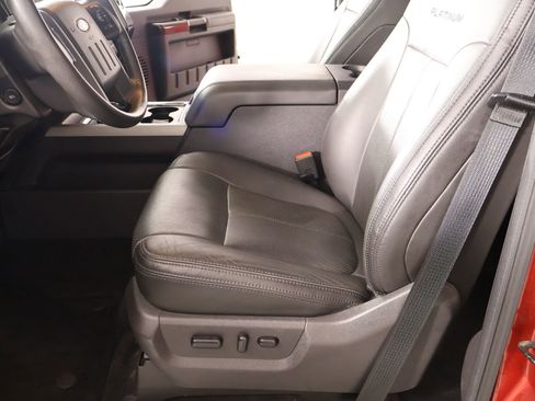 Used 2015 Ford F250 Platinum w/ FX4 Off-Road Package image 12