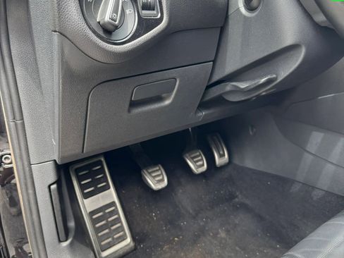 Used 2016 Volkswagen GTI SE FWD image 14