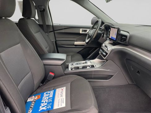 Certified 2023 Ford Explorer XLT AWD/4WD image 11