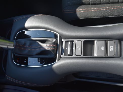 Certified 2024 Honda HR-V Sport image 22