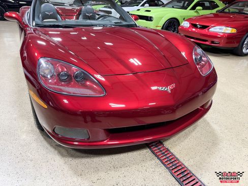 Used 2007 Chevrolet Corvette Convertible w/ Preferred Equipment Group image 56