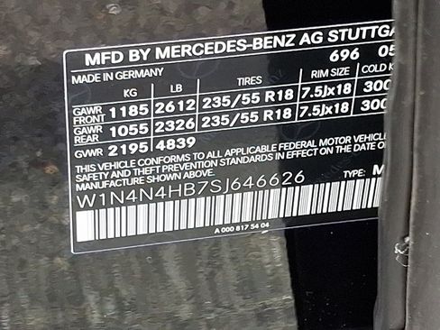 Certified 2025 Mercedes-Benz GLA 250 4MATIC image 26