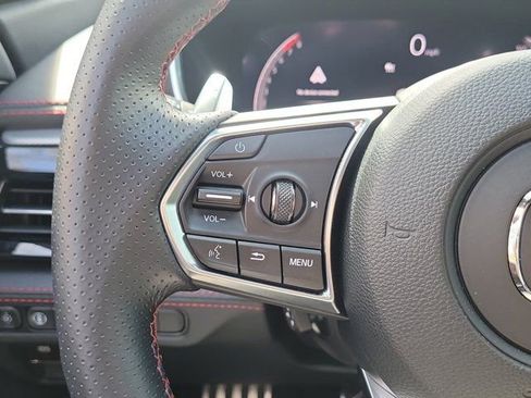 Used 2025 Acura MDX A-Spec image 18