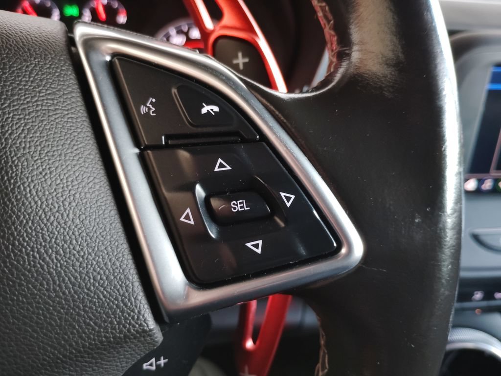 Used 2020 Chevrolet Camaro LT RWD image 24