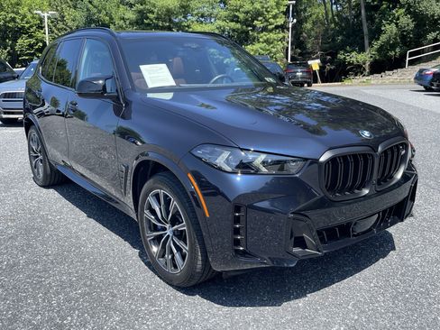 Used 2026 BMW X5 M60i AWD/4WD image 3