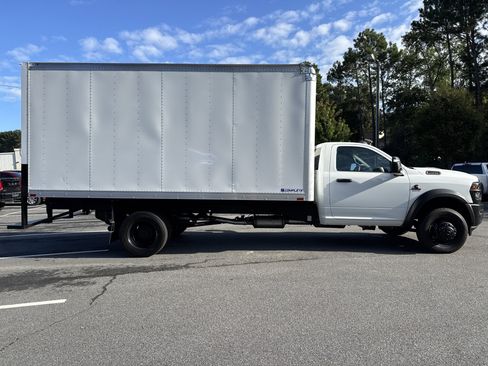 New 2026 RAM 5500 Tradesman image 9