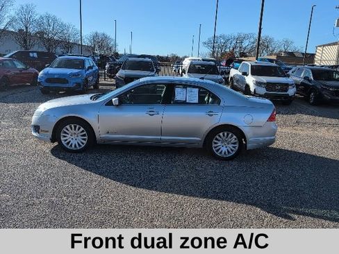 Used 2011 Ford Fusion Hybrid w/ 501A Rapid Spec Order Code image 3