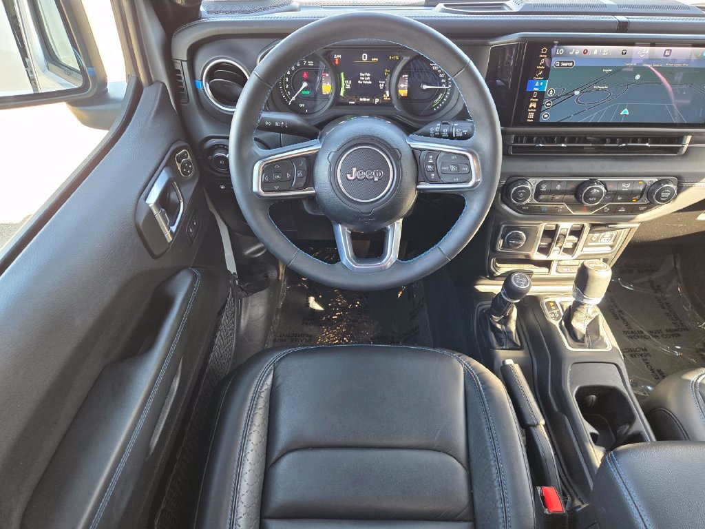 Used 2024 Jeep Wrangler High Altitude AWD/4WD image 13