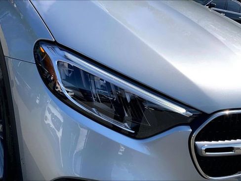 Used 2026 Mercedes-Benz GLC 300 4MATIC image 24