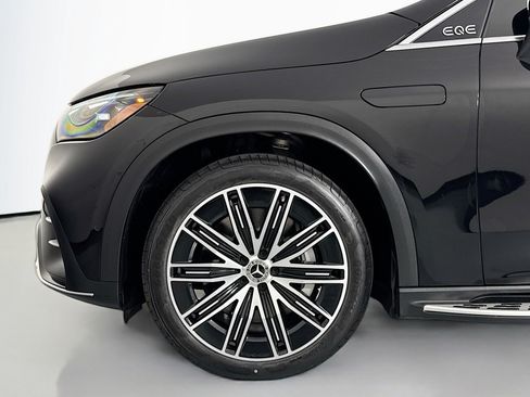 Used 2023 Mercedes-Benz EQE 500 4MATIC SUV image 9