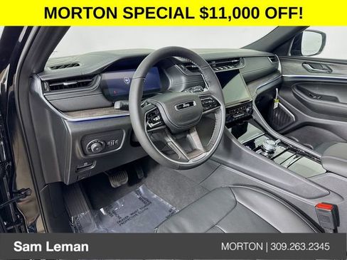 New 2025 Jeep Grand Cherokee L Overland w/ Trailer Tow Package image 9