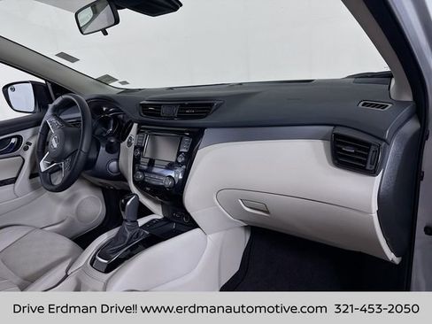 Certified 2020 Nissan Rogue Sport SV w/ Technology Package image 25