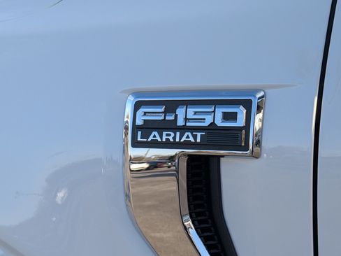 Used 2025 Ford F150 Lariat w/ Equipment Group 502A High image 7