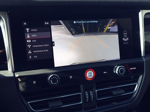 New 2026 Porsche Macan S image 19