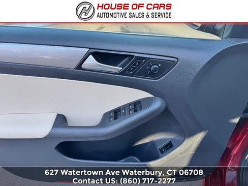 Used 2018 Volkswagen Jetta SE image 38
