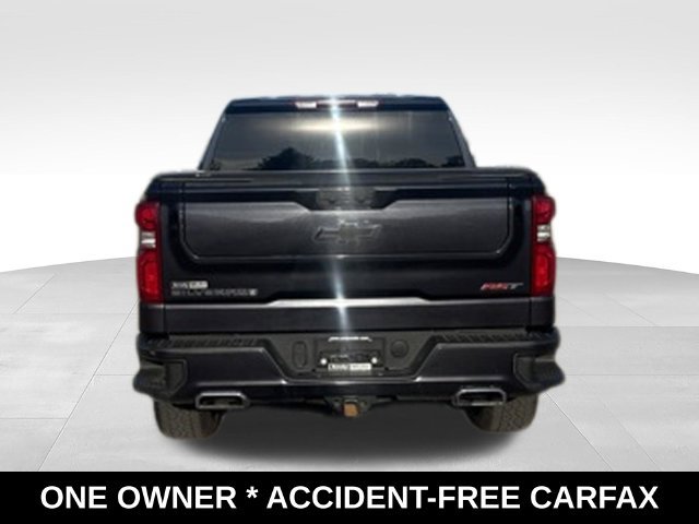 Used 2024 Chevrolet Silverado 1500 RST w/ Z71 Off-Road Package AWD/4WD image 4