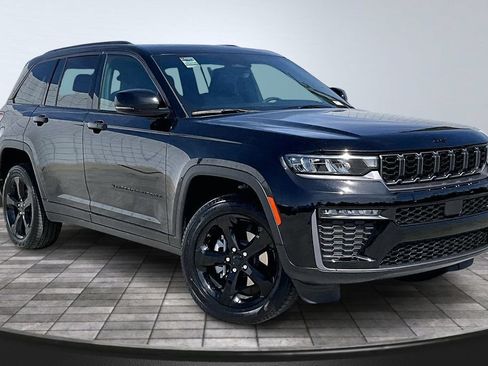 New 2026 Jeep Grand Cherokee Limited w/ Limited Altitude Package AWD/4WD image 38