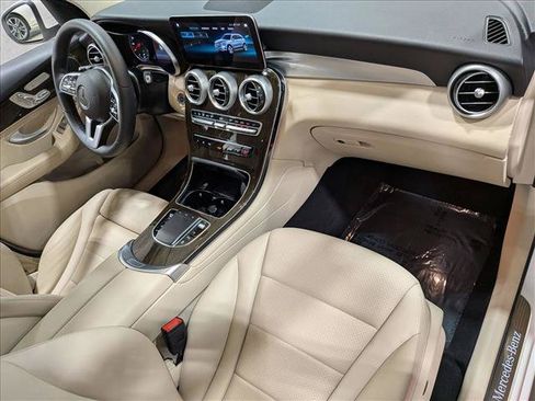 Used 2022 Mercedes-Benz GLC 300 w/ Premium Package Lite image 22