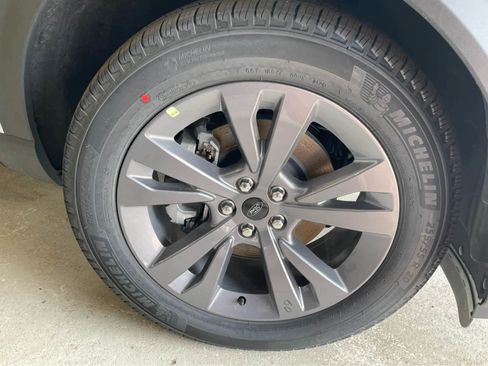 New 2026 Ford Explorer Active w/ Active Comfort Package AWD/4WD image 42