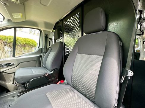Used 2024 Ford Transit 250 Low Roof w/ Exterior Upgrade Package RWD image 25
