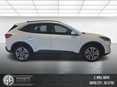 Used 2020 Ford Escape SEL AWD/4WD image 7