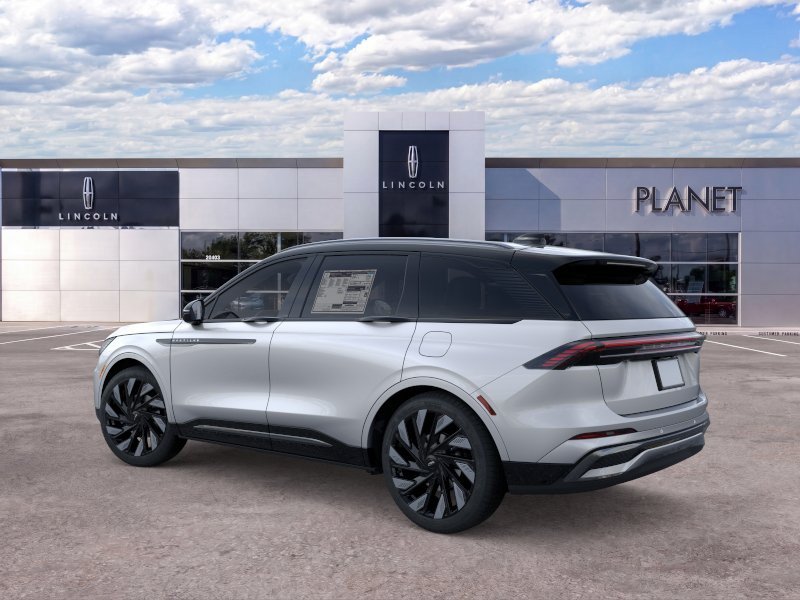 New 2026 Lincoln Nautilus Reserve w/ Jet Appearance Package AWD/4WD image 4