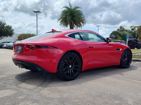 Used 2019 Jaguar F-TYPE Coupe RWD image 10