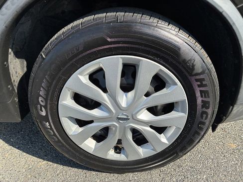 Used 2016 Nissan Rogue S AWD/4WD image 18