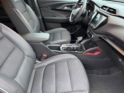 Used 2023 Chevrolet TrailBlazer RS w/ Convenience Package image 18