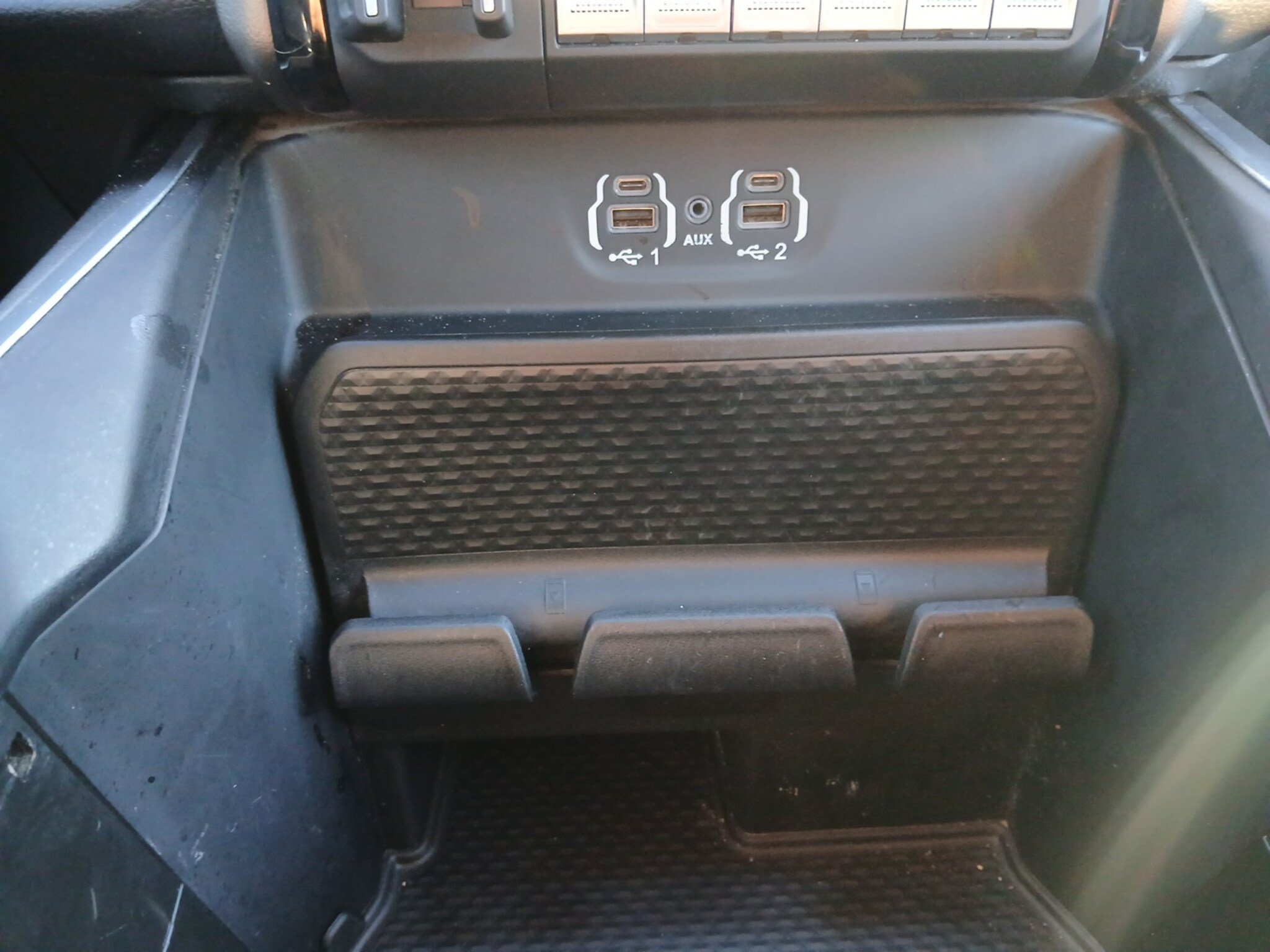 Certified 2024 RAM 2500 Big Horn w/ Night Edition AWD/4WD image 49