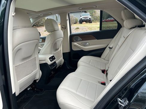 Used 2023 Mercedes-Benz GLE 350 image 47