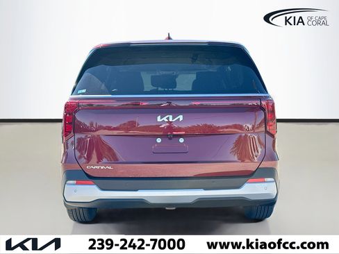 New 2026 Kia Carnival image 4