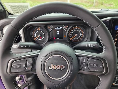 New 2026 Jeep Gladiator Sport image 28